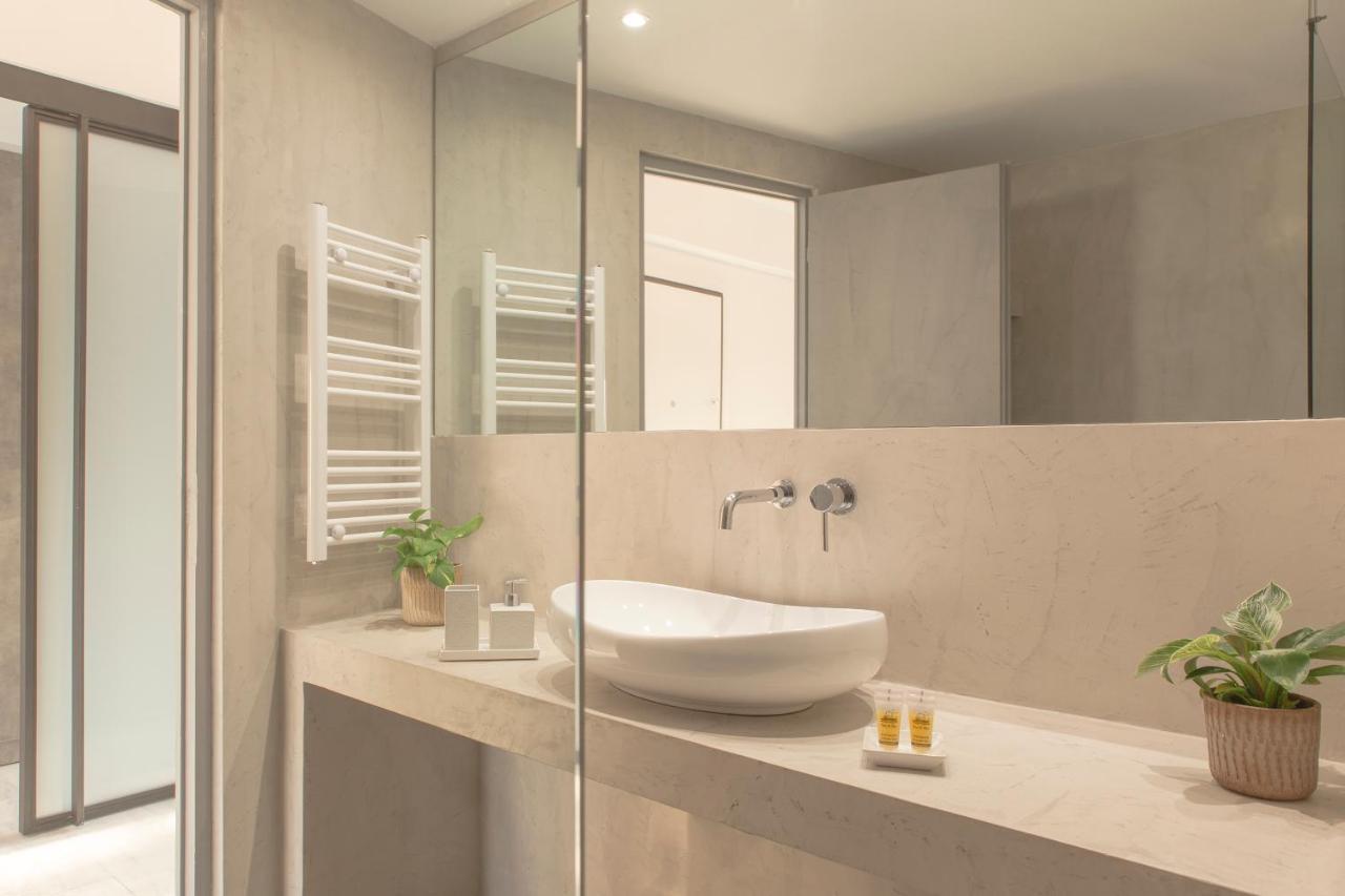 Luxury Apartment Near Acropolis-Living Stone Gold أثينا المظهر الخارجي الصورة