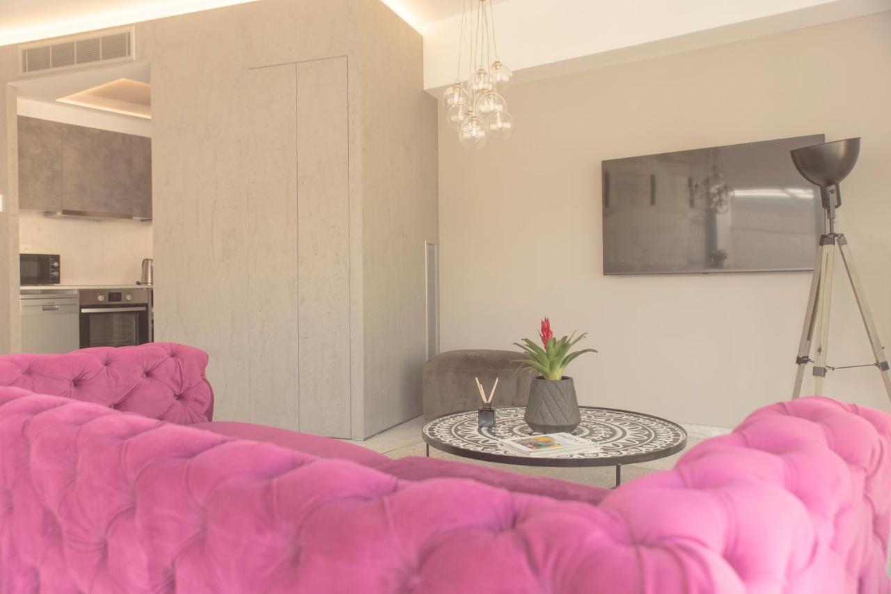 Luxury Apartment Near Acropolis-Living Stone Gold أثينا المظهر الخارجي الصورة